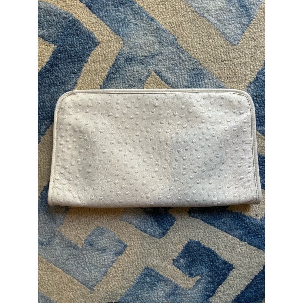 Pierre Cardin vintage white ostrich leather purse
￼